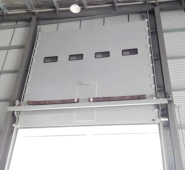 泽普工业滑升门