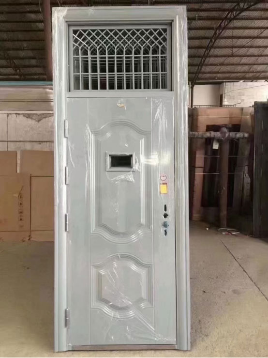 泽普学校教室门